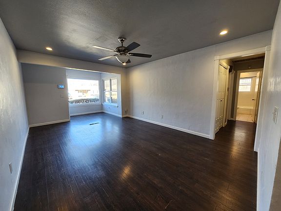 2nd image of 4812 Koelsch Dr