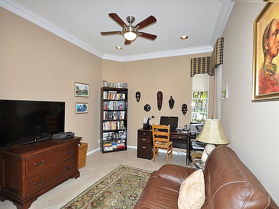 5th image of 4363 Silver Glen Dr