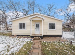 3313 McKinley St, Burton, MI 48529