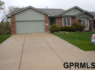 17606 Polk St, Omaha, NE 68135