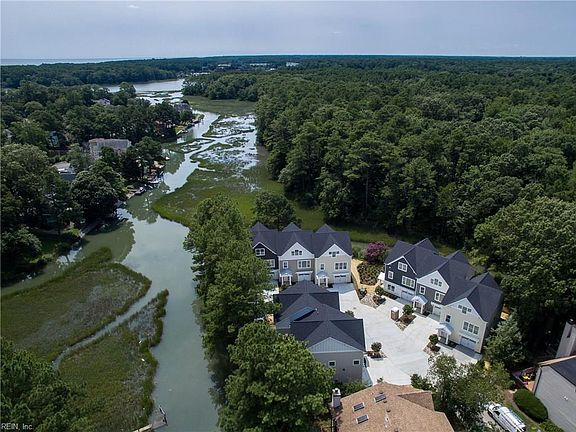 3rd image of 594 Sea Oats Way