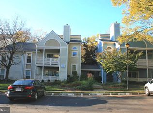 7650 Willow Point Dr #7650, Falls Church, VA 22042