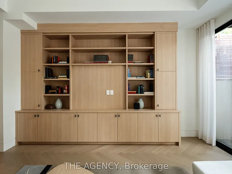126 Sherwood Ave — Photo 38