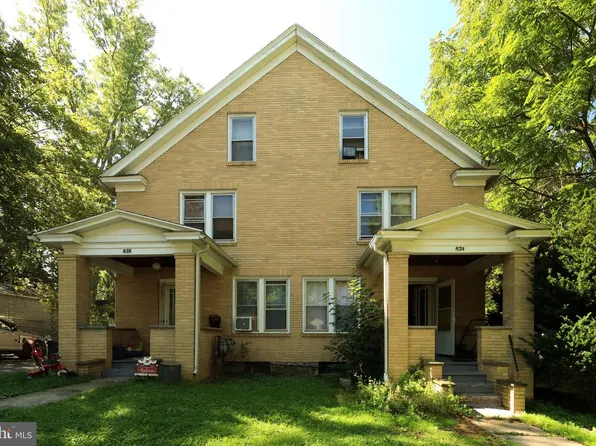 824 Elmwood St, State College, PA 16801