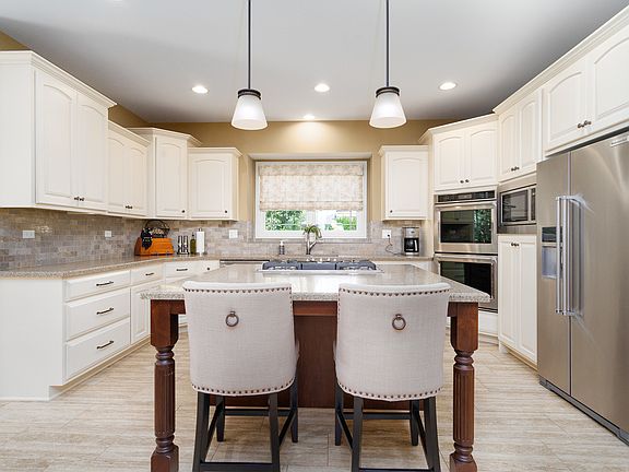 4th image of 1423 Sycamore Ct