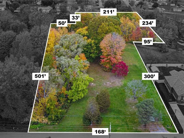 610 Detroit St, Conneaut, OH 44030