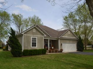 654 Shetland Ave, Bowling Green, KY 42104