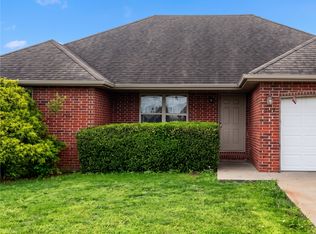292 W Grace St, Republic, MO 65738