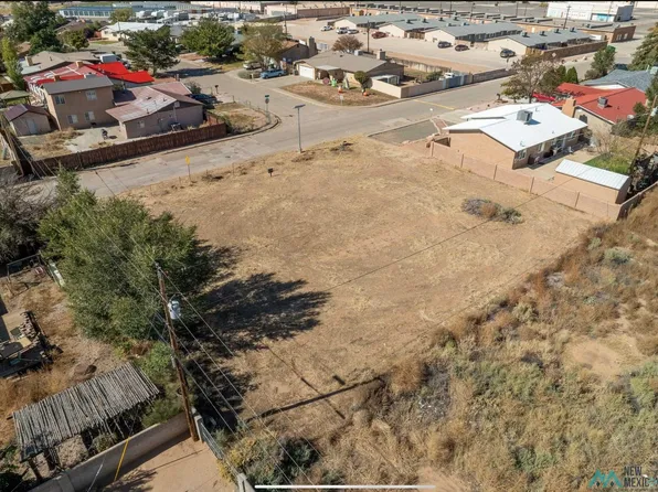 Ash St, Grants, NM 87020