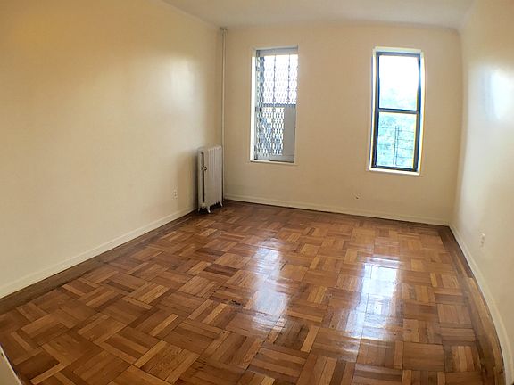 3rd image of 1325 Eastern Pkwy APT 1C