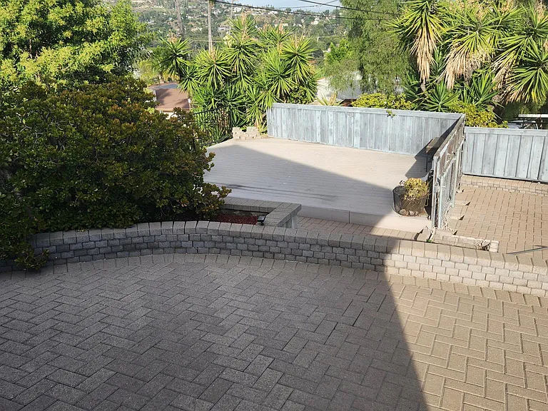 4200 Woodland Dr #GUEST HOUSE — Photo 6