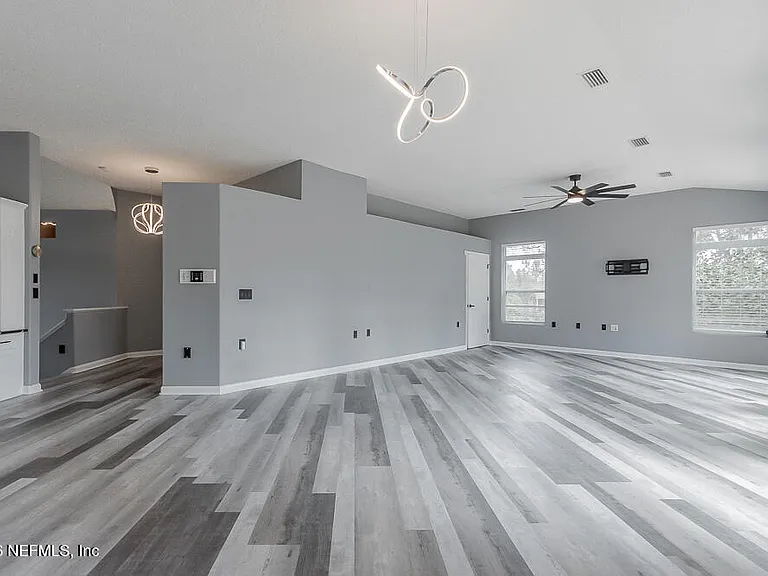1770 Victoria Chase Ct — Photo 66