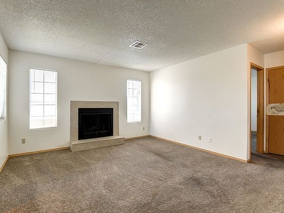 2nd image of 2777 Aarondavid Dr #C