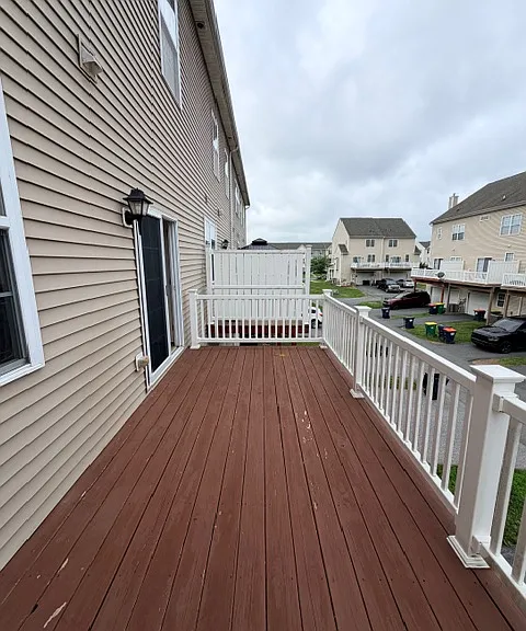 319 S Parkway Dr — Photo 29