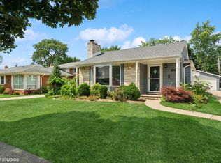 1421 Cynthia Ave, Park Ridge, IL 60068