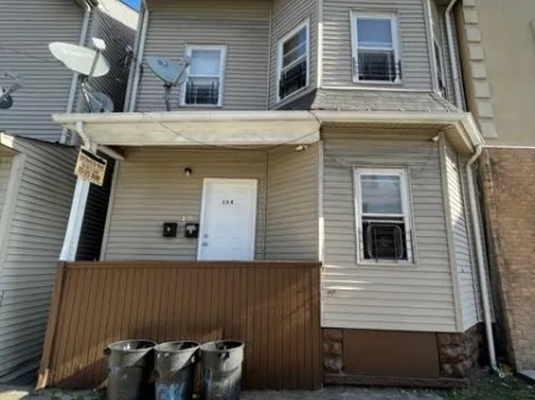 134 E Main St, Paterson, NJ 07522