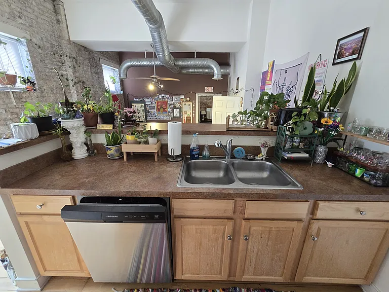 300 Goshen St #105 — Photo 9