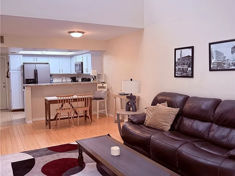 2752 Lodestone Dr — Photo 4