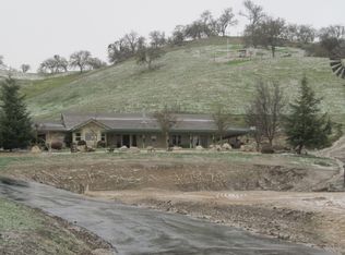 9104 Windmill Rd, Paso Robles, CA 93446