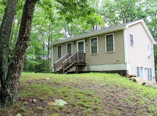 53 North Village Rd, York, ME 03909