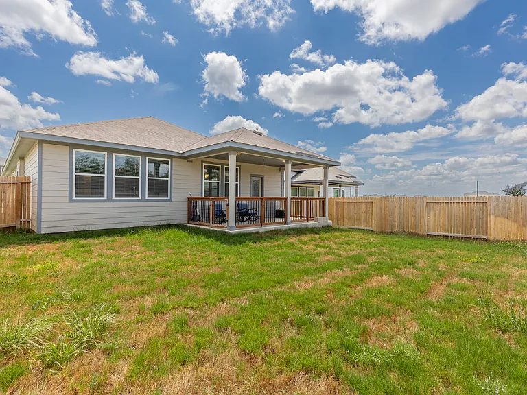 284 Ashley Loop — Photo 33