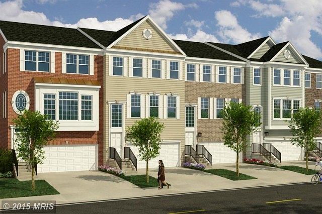1st image of 1328 Chapel Centre Dr