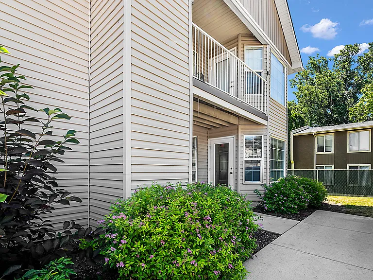 5775 N Garrett St #102 — Photo 24
