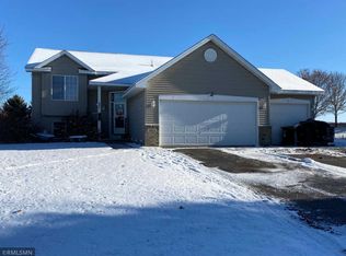 4914 Birch St, Hampton, MN 55031