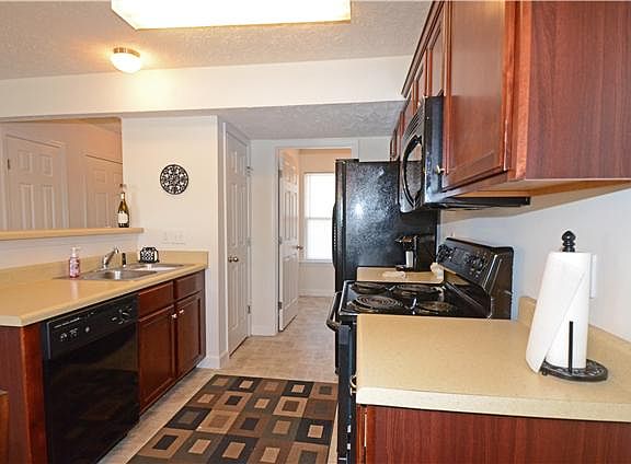 5th image of 807 Chilhowee Ct