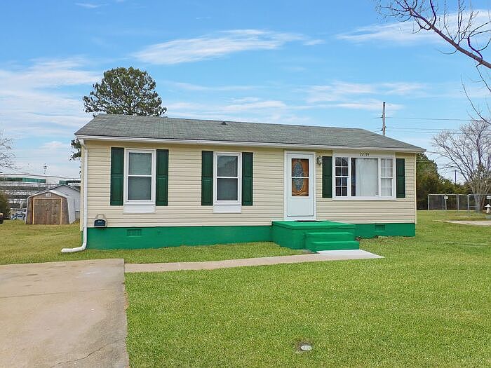 1st image of 22194 Donaldson Dr