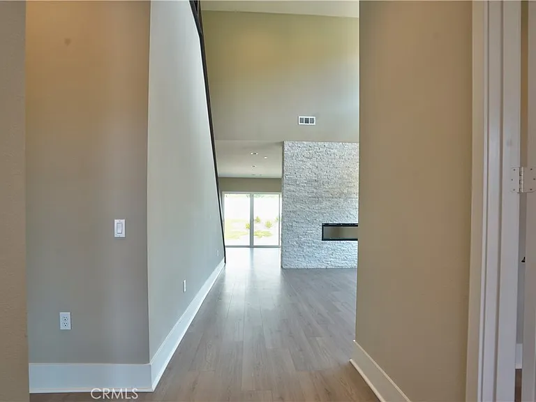 6544 Canyon Oaks Dr — Photo 2