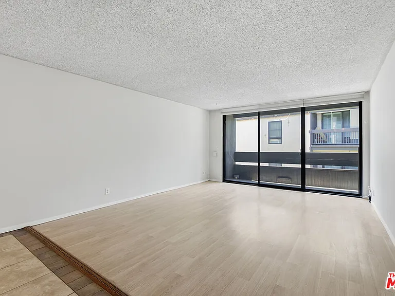 7777 W 91st St #B2157 — Photo 5