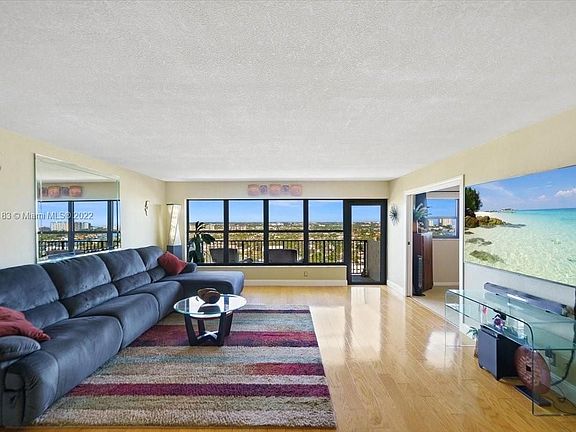 4th image of 3200 Port Royale Dr N APT 1908