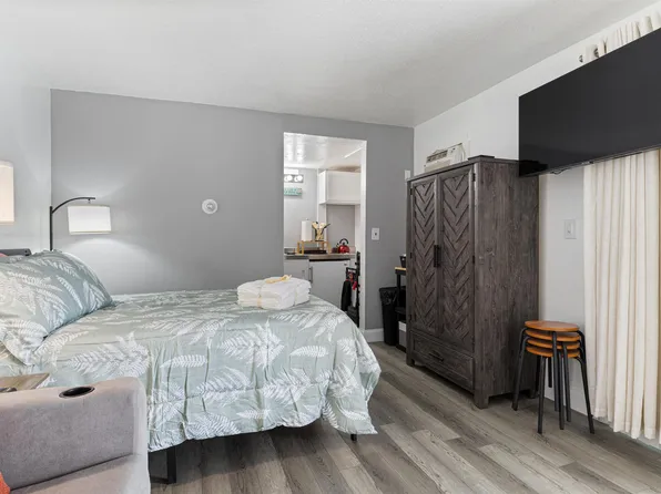 933 Ocean Boulevard #11, Hampton, NH 03842