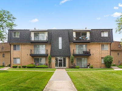 4829 W 109th St APT 301, Oak Lawn, IL, 60453