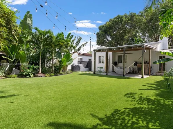 631 NE 87th St, Miami, FL 33138
