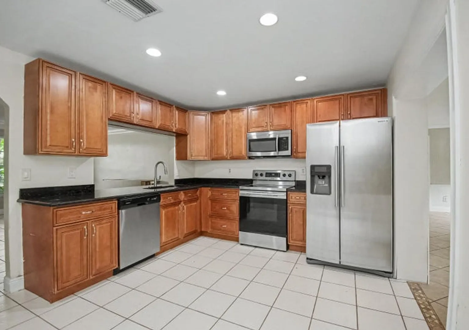 71 18th Avenue S, Lake Worth Beach, FL 33460 — Photo 1