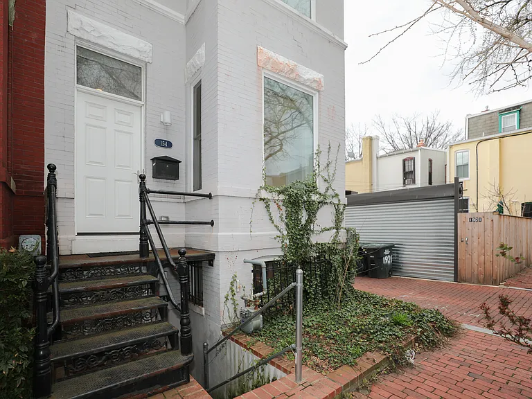 154 Thomas St NW #1 — Photo 23