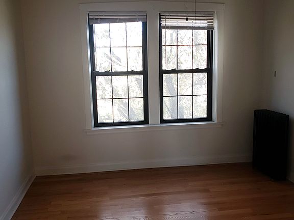 5th image of 2507 W Winnemac Ave #6