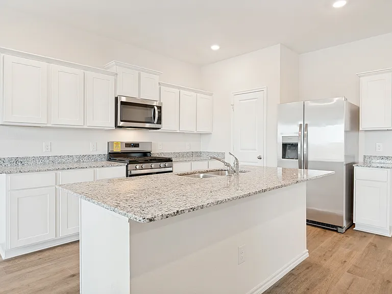 4104 Malachite Dr — Photo 4