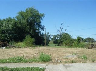 1122 Market Ave, East Saint Louis, IL 62201