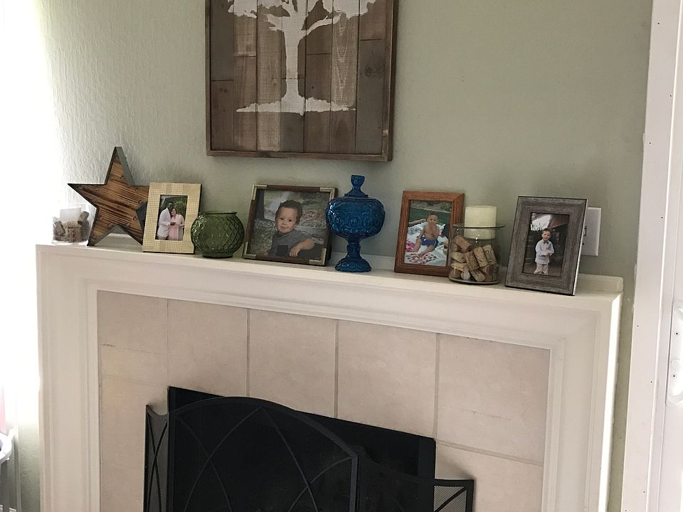 1st image of 27 Selena Ct