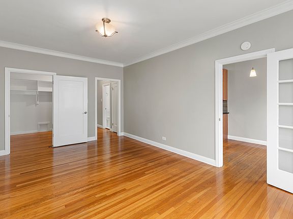 3rd image of 96 Toledo Way APT 204