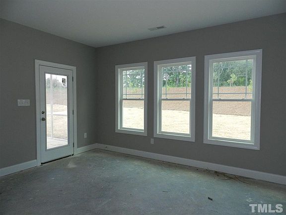4th image of 133 Kyndallee Ln