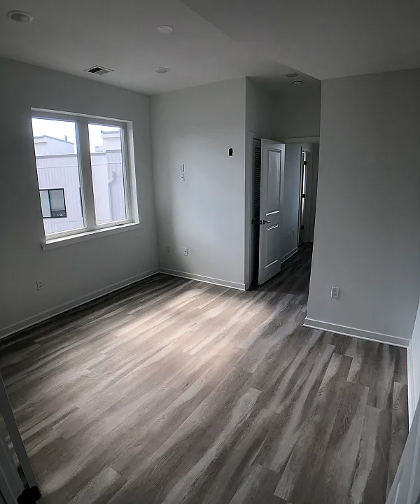 1524-ridge-ave-5-1