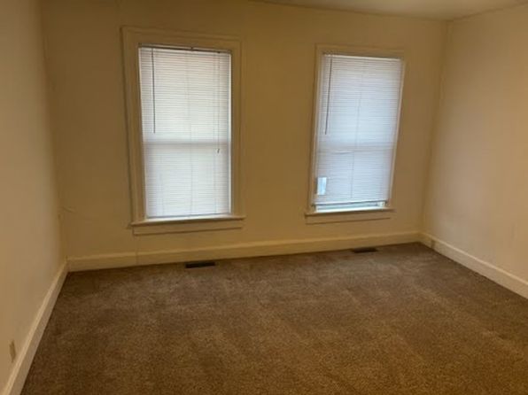 2301 W Michigan St #4