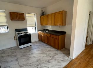 2116 35th St #4D, Astoria, NY 11105