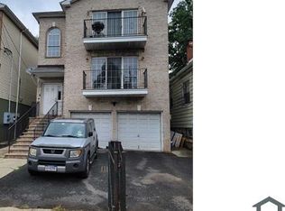 37 Bragaw Ave APT 1, Newark, NJ 07112