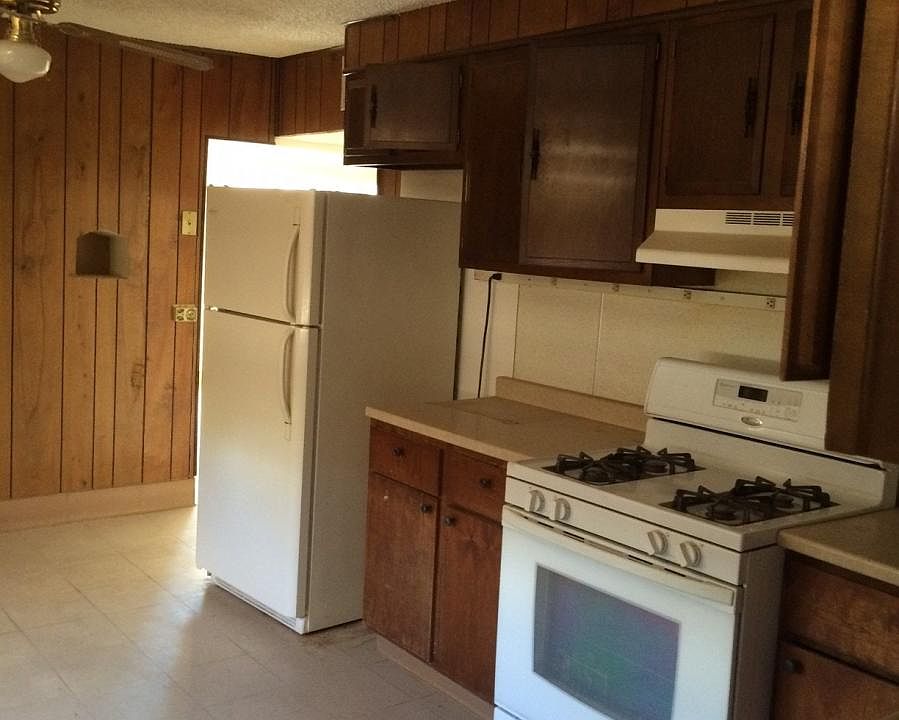 Traditional kitchen