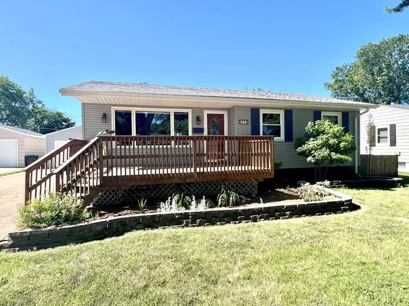 2713 21st Ave N, Fort Dodge, IA 50501